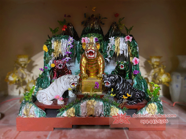 Động thờ ngũ hổ mẫu 2